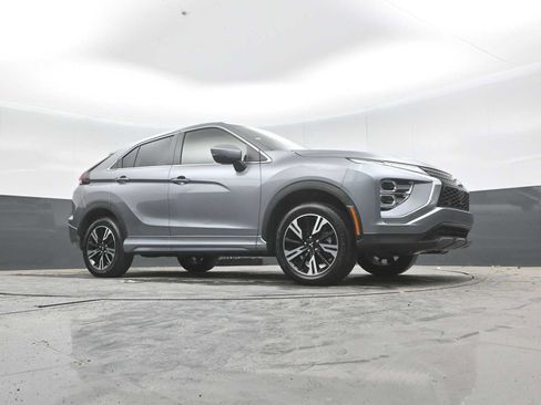 Used 2025 Mitsubishi Eclipse Cross SEL AWD/4WD image 43