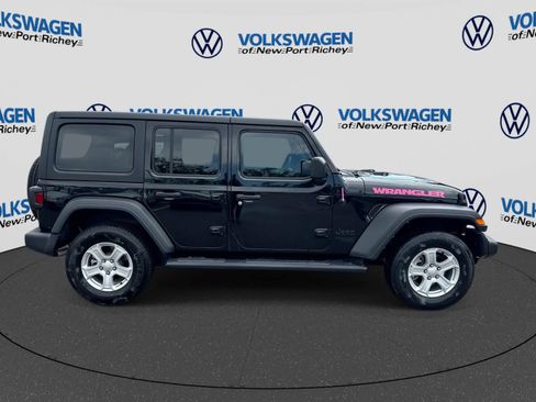 Used 2021 Jeep Wrangler Unlimited Sport AWD/4WD image 15