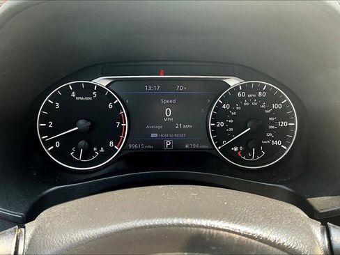 Used 2020 Nissan Altima 2.5 SR image 12