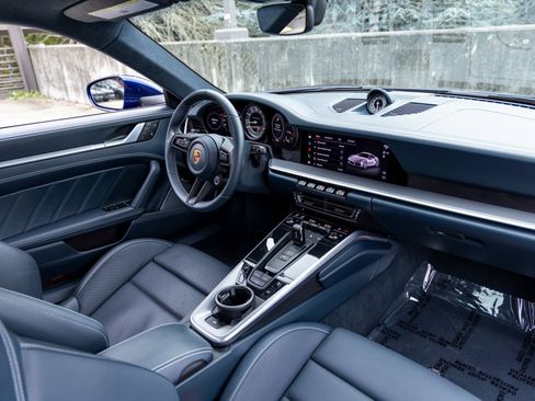 Certified 2022 Porsche 911 Turbo S image 45