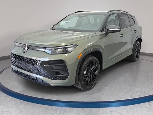 New 2026 Volkswagen Tiguan SE R-Line AWD/4WD image 1