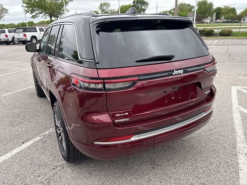 New 2026 Jeep Grand Cherokee Summit AWD/4WD image 21