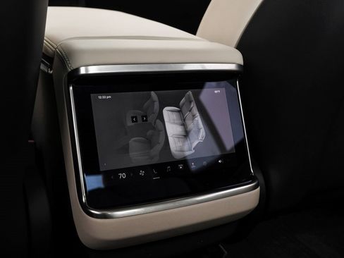 Used 2021 Tesla Model S Plaid image 49