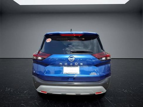 Used 2023 Nissan Rogue S AWD/4WD image 6