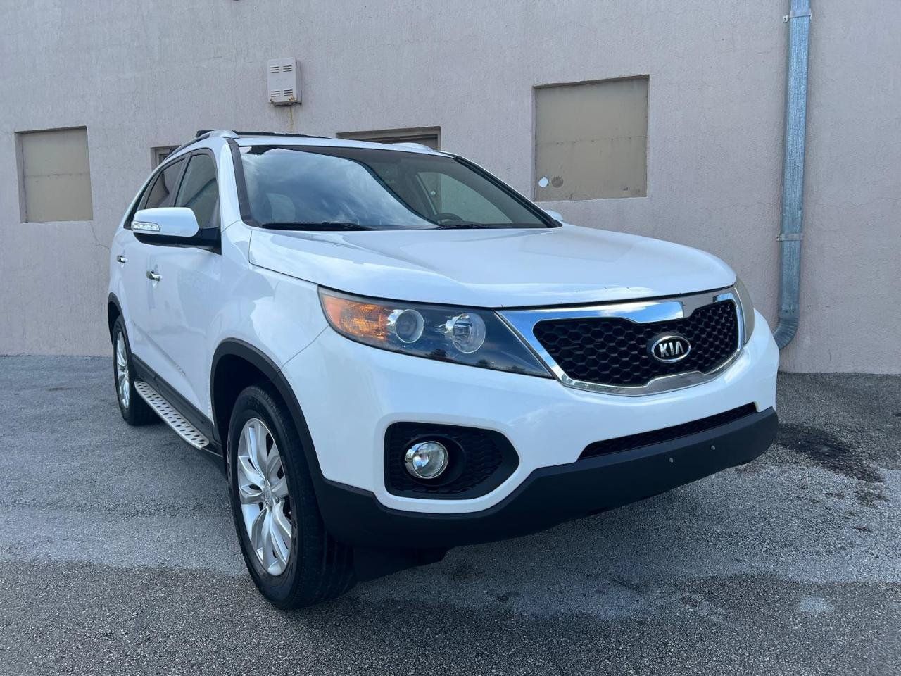 Used 2011 Kia Sorento LX w/ Convenience Pkg FWD image 11