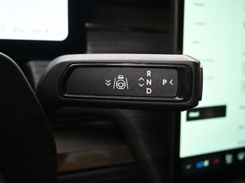 Used 2022 Rivian R1T Adventure AWD/4WD image 25
