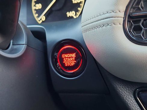 New 2026 Honda HR-V LX image 10