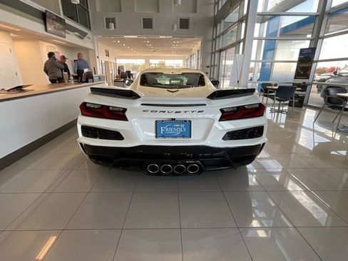 Used 2025 Chevrolet Corvette Z06 w/ Battery Protection Package image 7