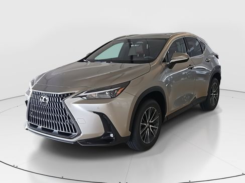 Used 2025 Lexus NX 250 FWD w/ Accessory Package (Z1) image 3