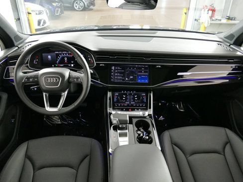 Used 2026 Audi Q7 3.0T Premium Plus w/ Premium Plus Package AWD/4WD image 23