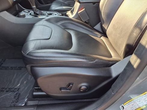 Used 2023 Jeep Cherokee Altitude Lux image 43