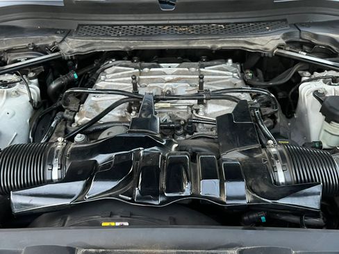 Used 2017 Land Rover Range Rover Supercharged AWD/4WD image 9
