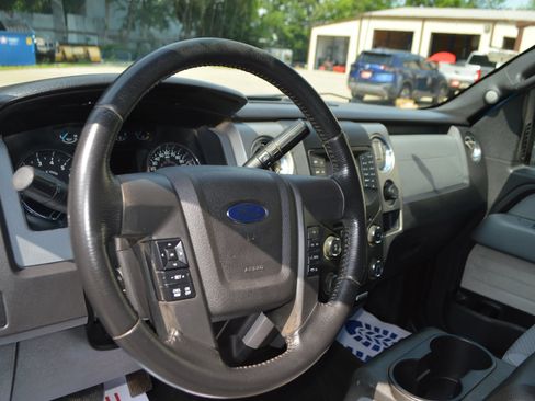 Used 2013 Ford F150 XLT w/ XLT Chrome Pkg AWD/4WD image 17