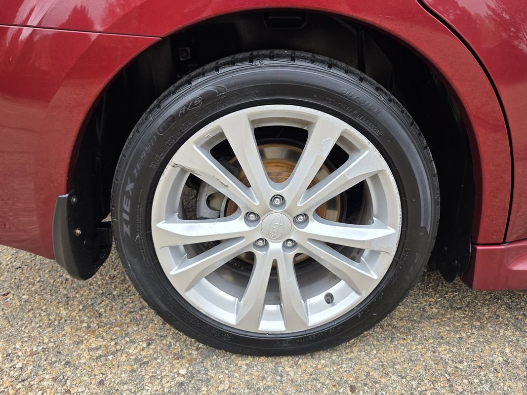 Used 2013 Subaru Legacy 2.5i Premium w/ All-Weather Pkg + Moonroof AWD/4WD image 39