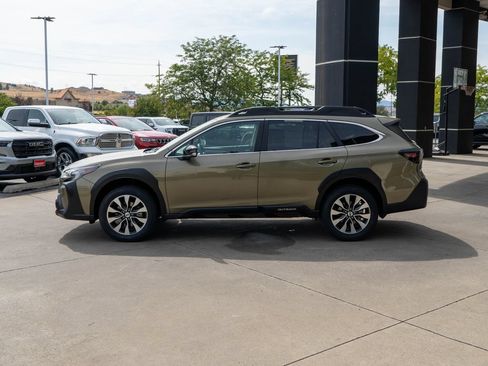 Used 2024 Subaru Outback Limited AWD/4WD image 4