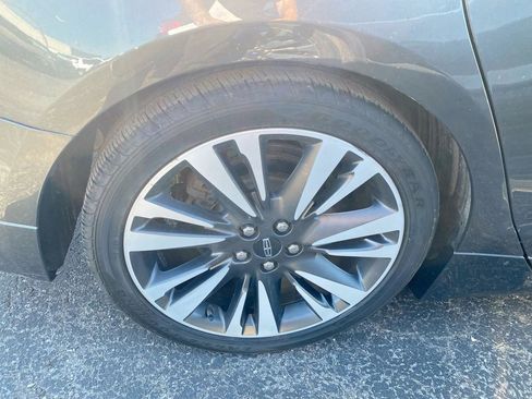 Used 2019 Lincoln MKZ Reserve FWD image 2
