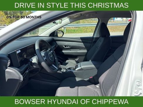 New 2026 Hyundai Tucson SE image 4