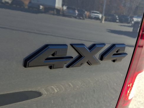 Used 2022 RAM 1500 Classic Warlock w/ Ceramic Gray Warlock Package image 30