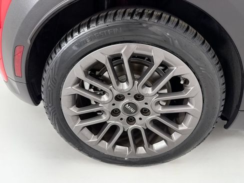 Certified 2025 MINI Cooper S FWD image 32
