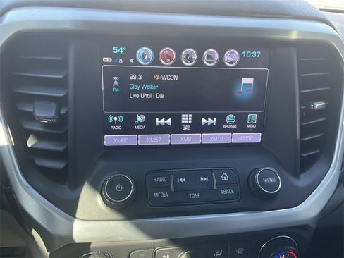 Used 2017 GMC Acadia SLT image 21