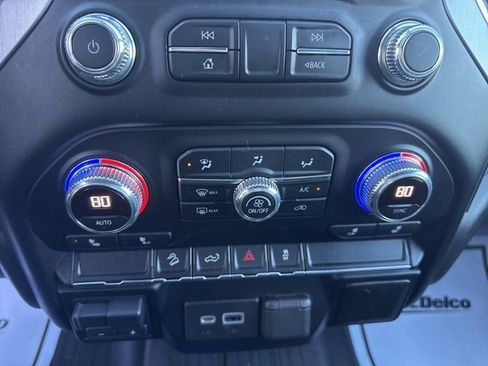 Used 2021 GMC Sierra 3500 SLE w/ SLE Convenience Package image 25