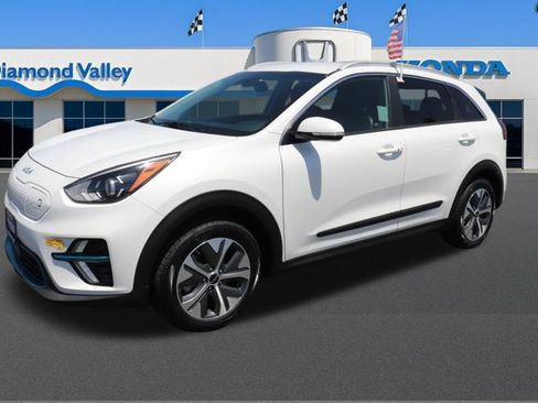 Used 2022 Kia Niro EX FWD image 3