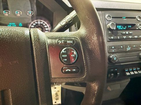 Used 2016 Ford F450 XL w/ Power Equipment Group image 19