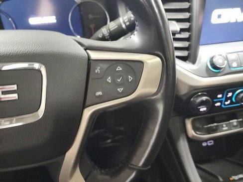 Used 2021 GMC Acadia Denali w/ Denali Technology Package image 30