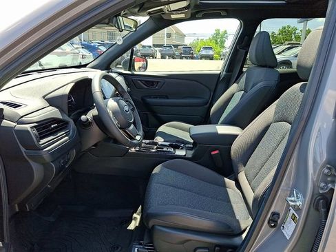 Used 2026 Subaru Forester Premium AWD/4WD image 14
