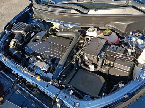 Certified 2024 Chevrolet Equinox LS FWD image 27