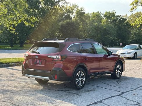 Used 2020 Subaru Outback Limited AWD/4WD image 4