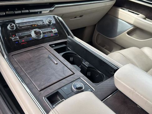 Used 2021 Lincoln Navigator Reserve image 35