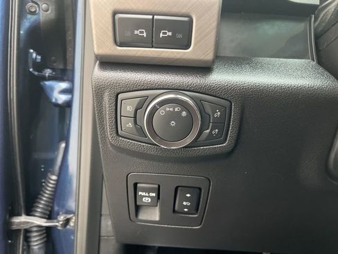 Certified 2018 Ford F150 Limited w/ Trailer Tow Package image 23