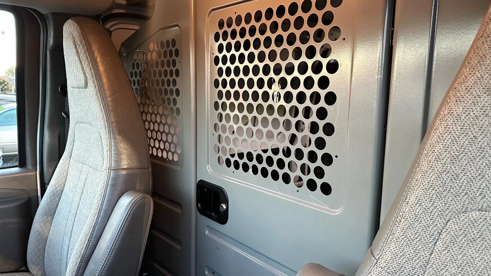 Used 2021 Chevrolet Express 2500 w/ Driver Convenience Package RWD image 31