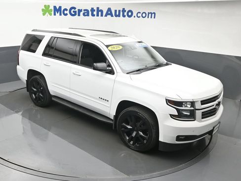 Used 2020 Chevrolet Tahoe Premier w/ Premier 6.2L Value Package AWD/4WD image 3
