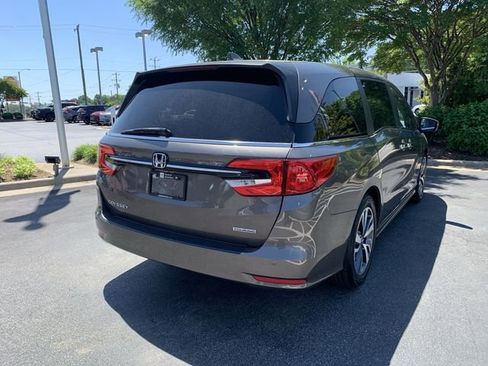 Used 2022 Honda Odyssey Touring image 8