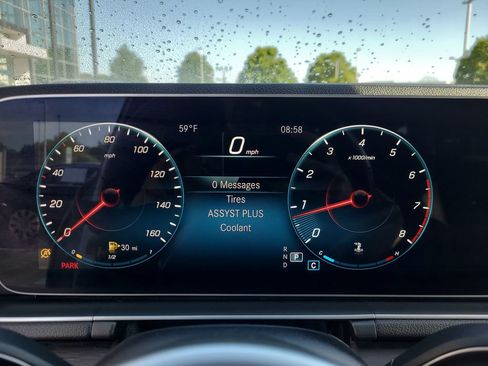 Used 2021 Mercedes-Benz GLE 350 4MATIC image 32
