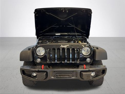 Used 2016 Jeep Wrangler Unlimited Sport w/ Max Tow Package AWD/4WD image 4
