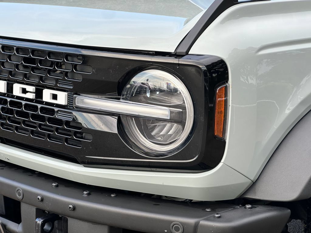 Used 2023 Ford Bronco Wildtrak AWD/4WD image 9