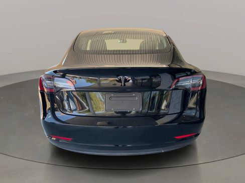 Used 2023 Tesla Model 3 Standard Range RWD image 4