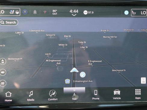 Used 2025 Chrysler Pacifica Limited FWD image 40
