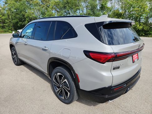 New 2026 Buick Enclave Sport Touring image 7