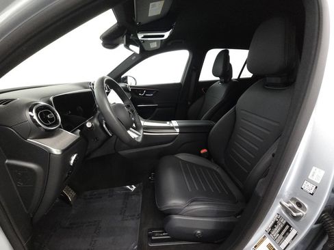 Certified 2026 Mercedes-Benz GLC 300 4MATIC image 7