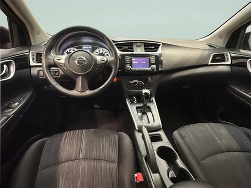 Used 2018 Nissan Sentra SV image 19