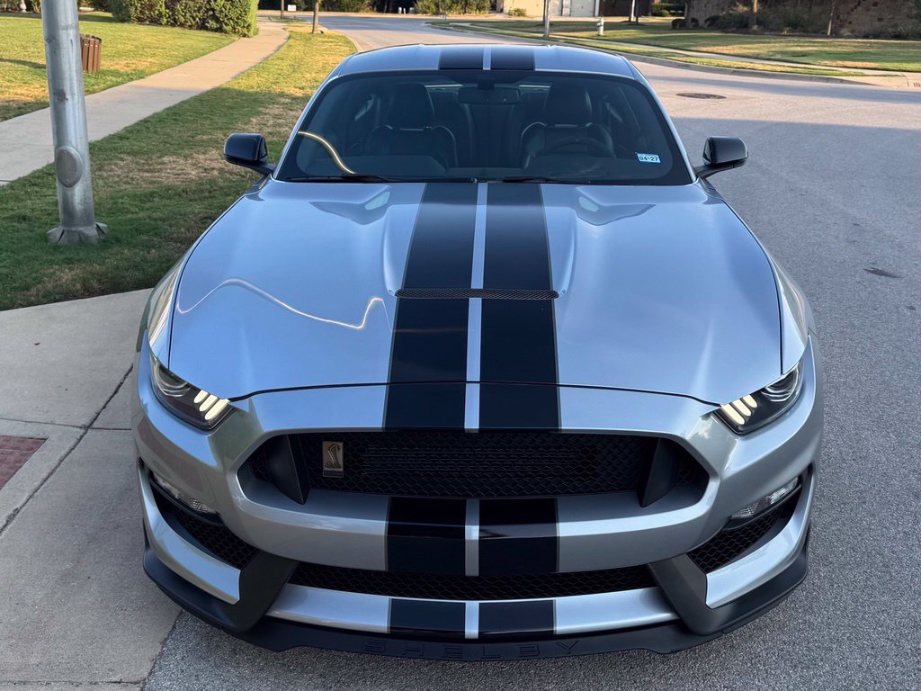 Used 2020 Ford Mustang Shelby GT350 w/ Technology Package RWD image 2