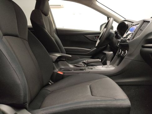Used 2021 Subaru Crosstrek 2.0i AWD/4WD image 21