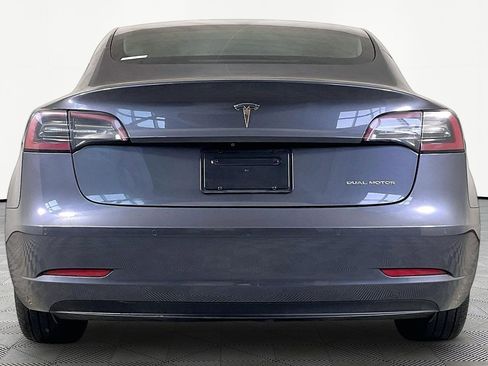 Used 2019 Tesla Model 3 image 7