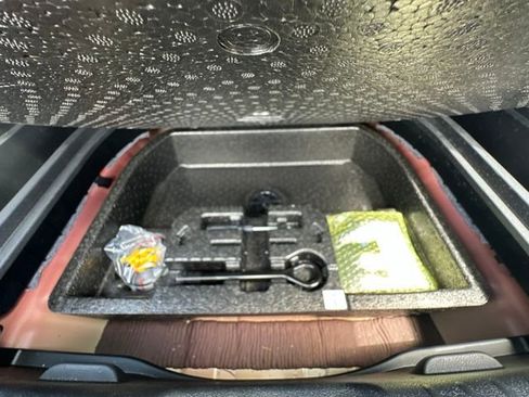 Certified 2022 Kia Niro LXS FWD image 20