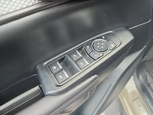 Certified 2025 Ford Ranger Raptor AWD/4WD image 17