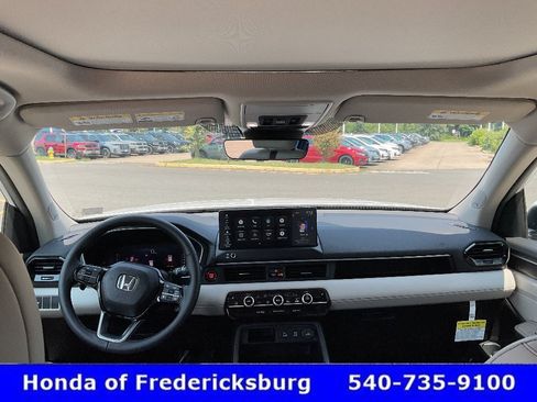 Used 2026 Honda Pilot Touring image 46